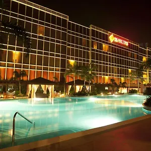 Hotel Maxims Hotel