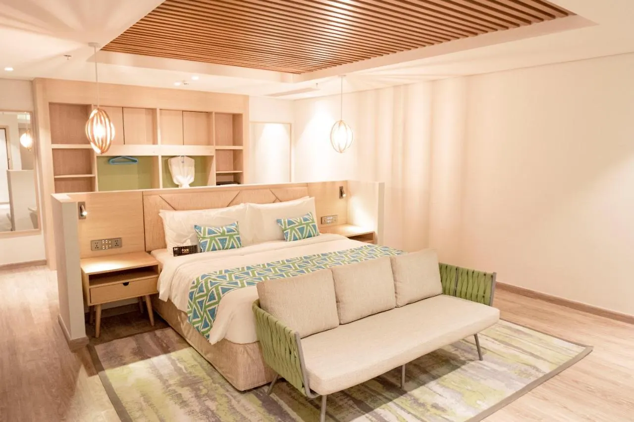 Lime Resort Manila パサイ