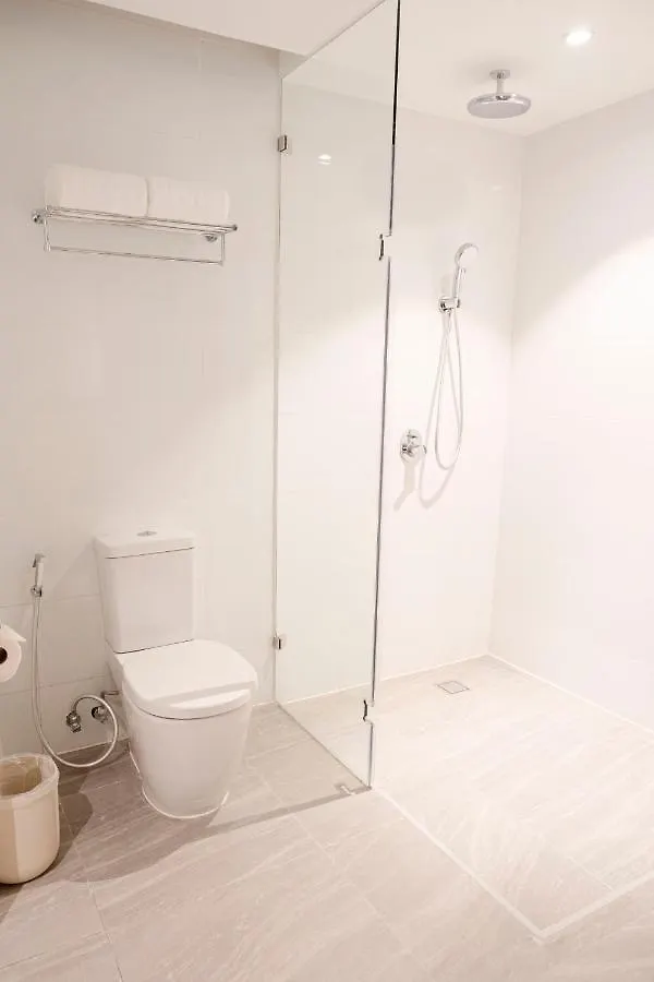 Hotel Lime Resort Manila Pasay