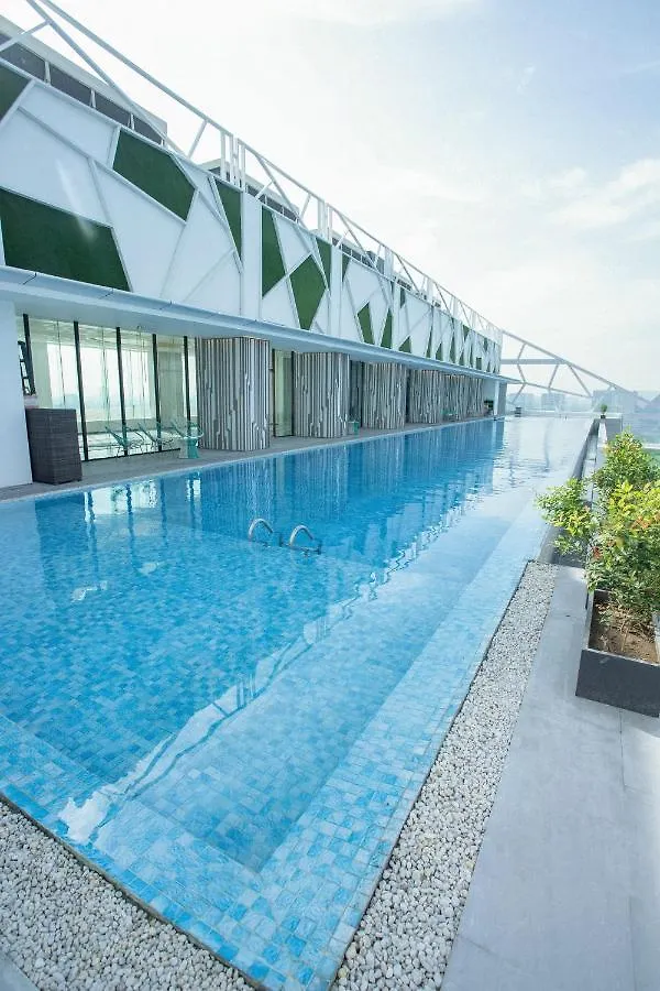 Lime Resort Manila パサイ 3*,  フィリピン