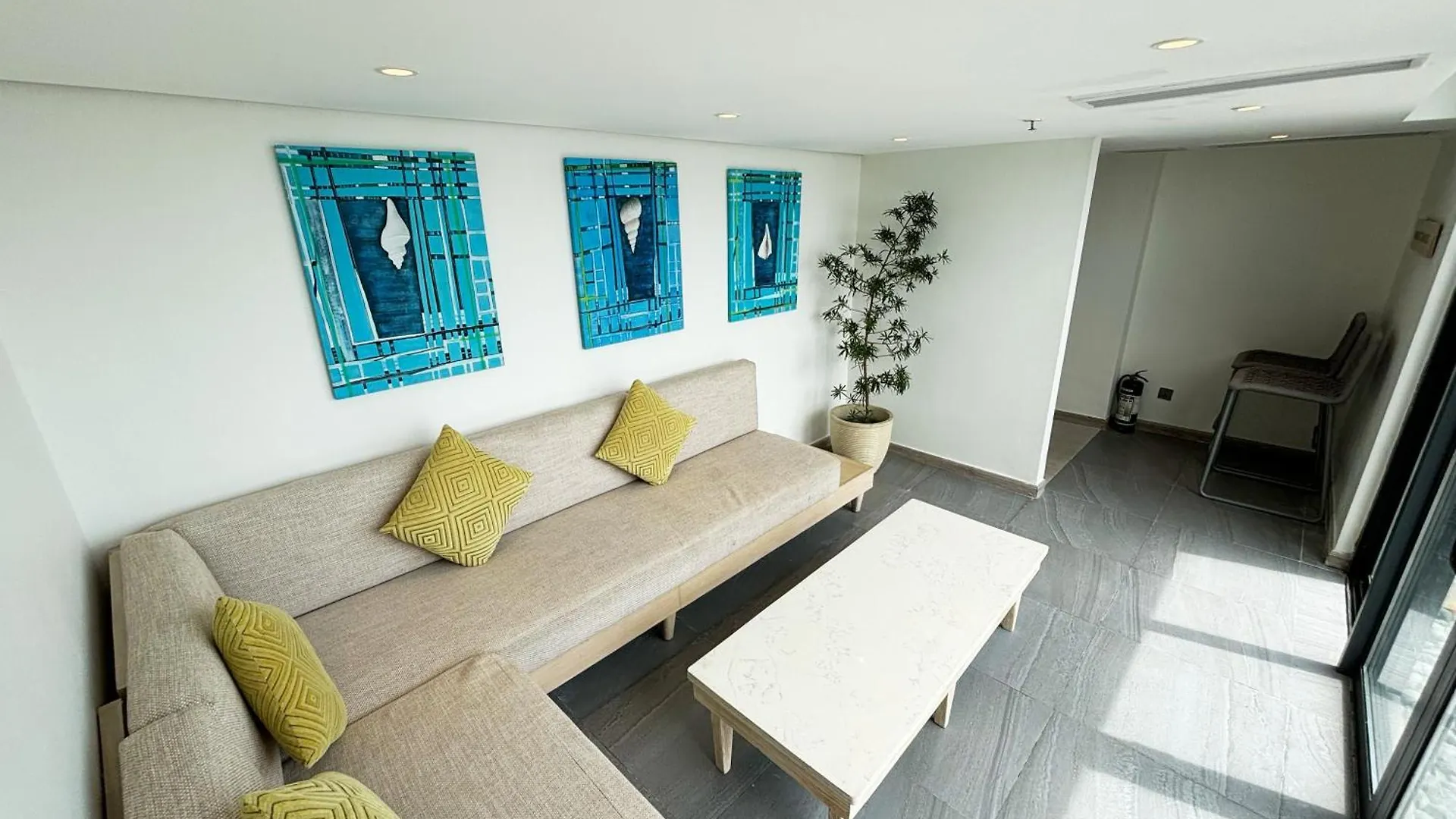 Lime Resort Manila パサイ フィリピン